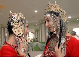 Türkmen Özgün Takıları